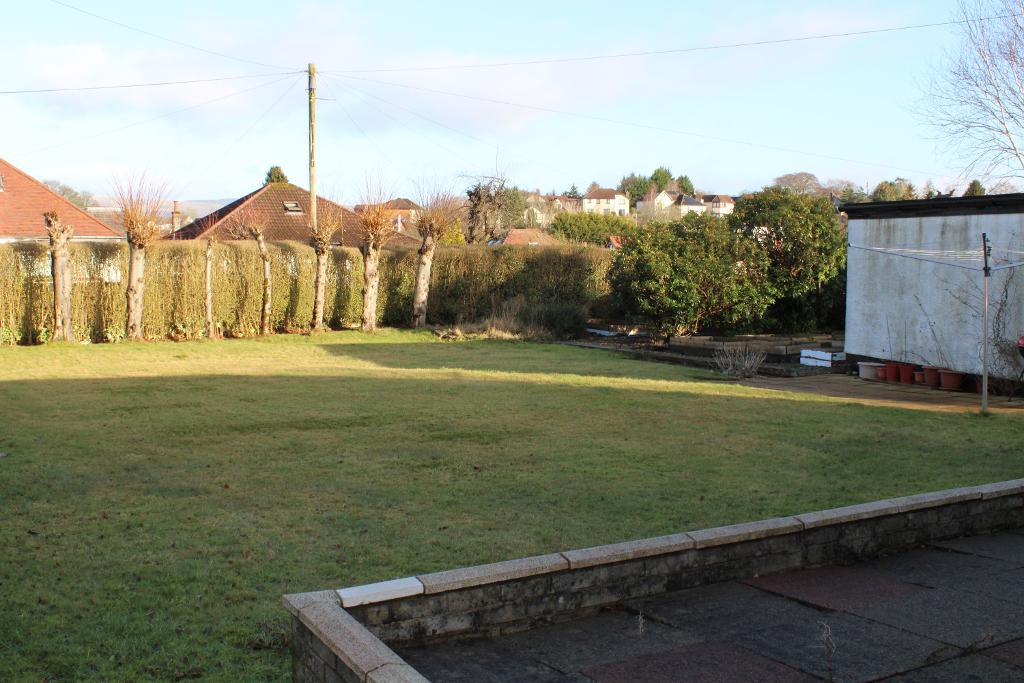 4 Bedroom Detached To Let in Iain Road, Bearsden, Glasgow, G61 4PA